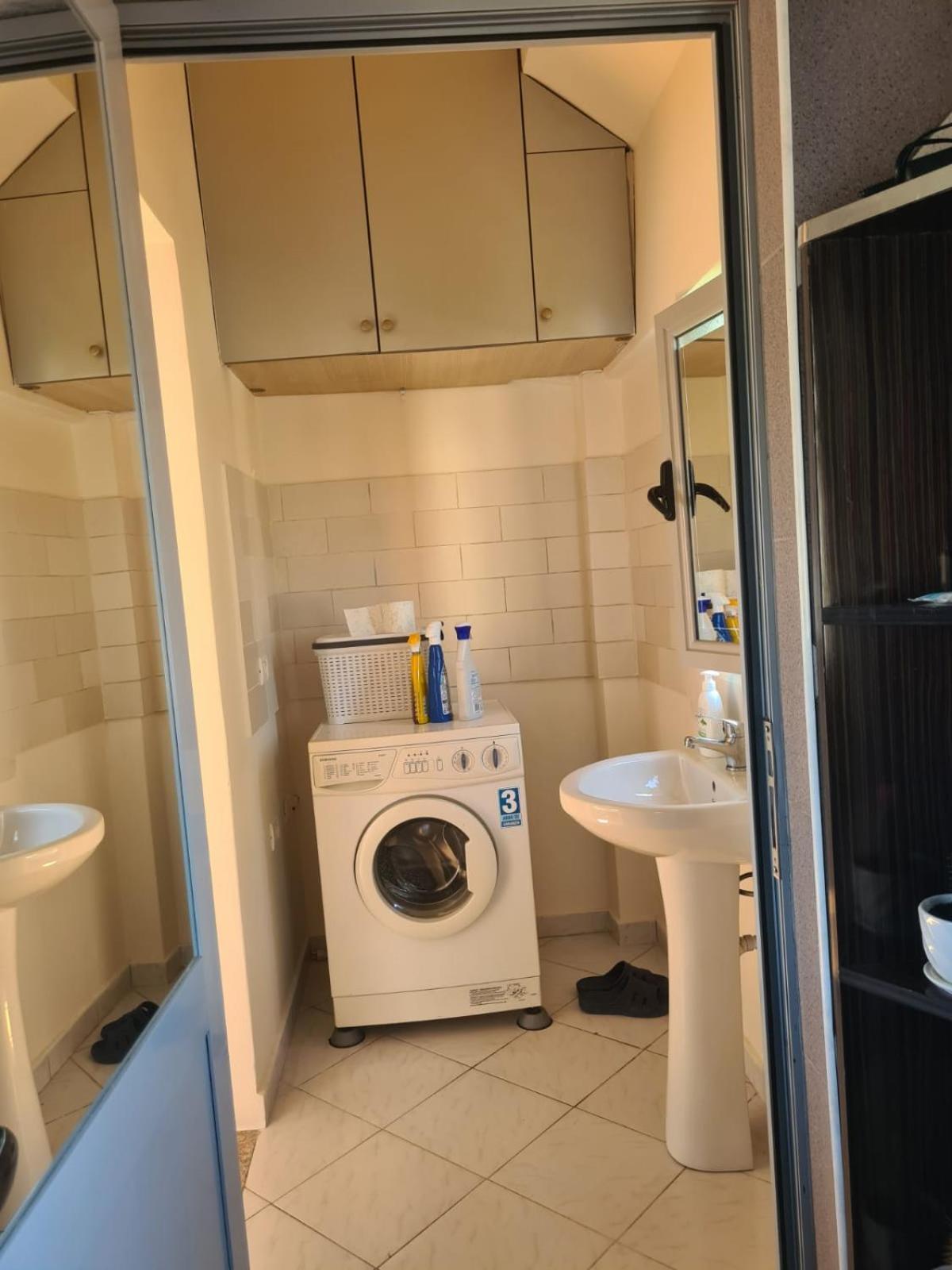 Vila 32 Берат Экстерьер фото